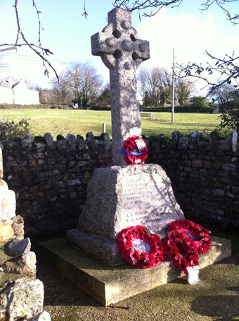Shute War Memorial, Devon
