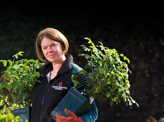 Fiona Sanders, head gardener at Kenilworth Castle