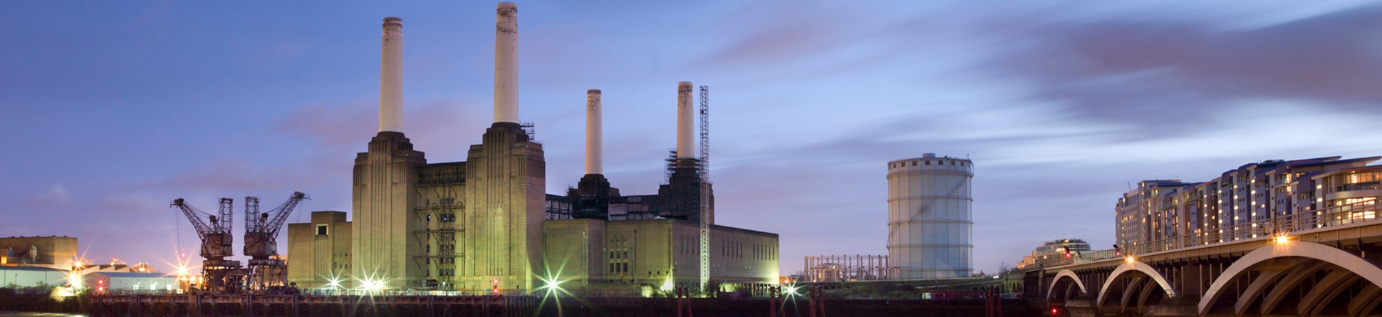 Colour photograph of Battersea Power Station 2013.