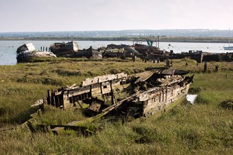 Abandoned boats near Hoo St. Werburgh